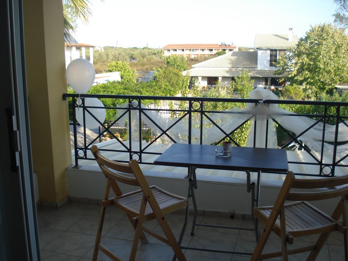 Iron House Apartment Agios Georgios  Bagian luar foto