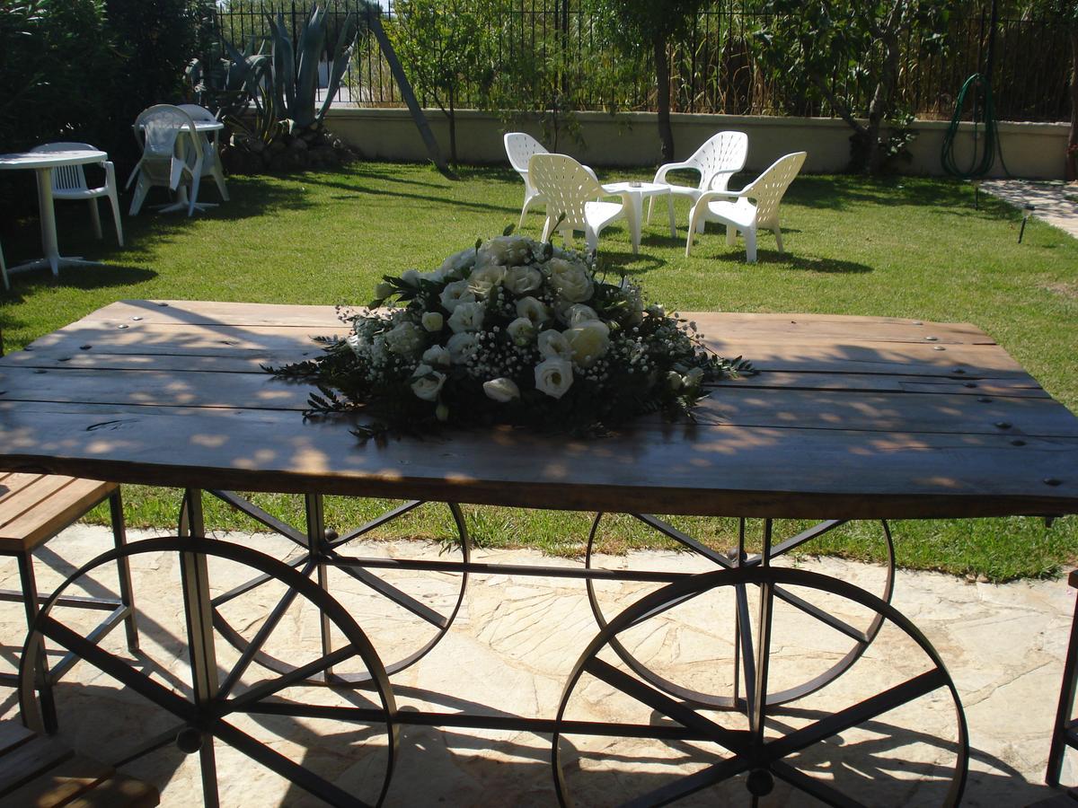 Iron House Apartment Agios Georgios  Bagian luar foto